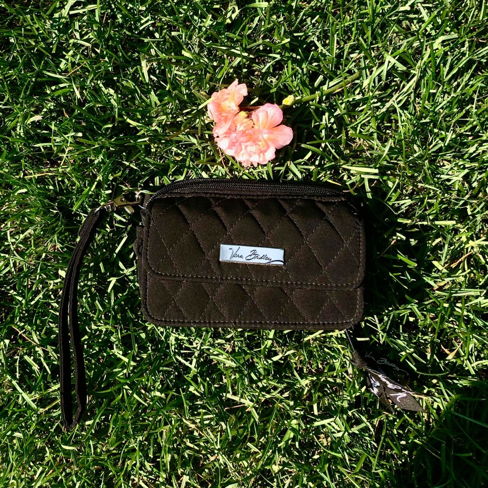 NWOT Vera Bradley Quilted Wallet Case